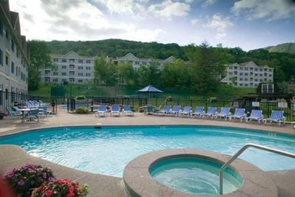 Gorgeous 1St Fl Mtn View Jiminy Suite Sleeps 4 Ski On Off Hancock Eksteriør billede