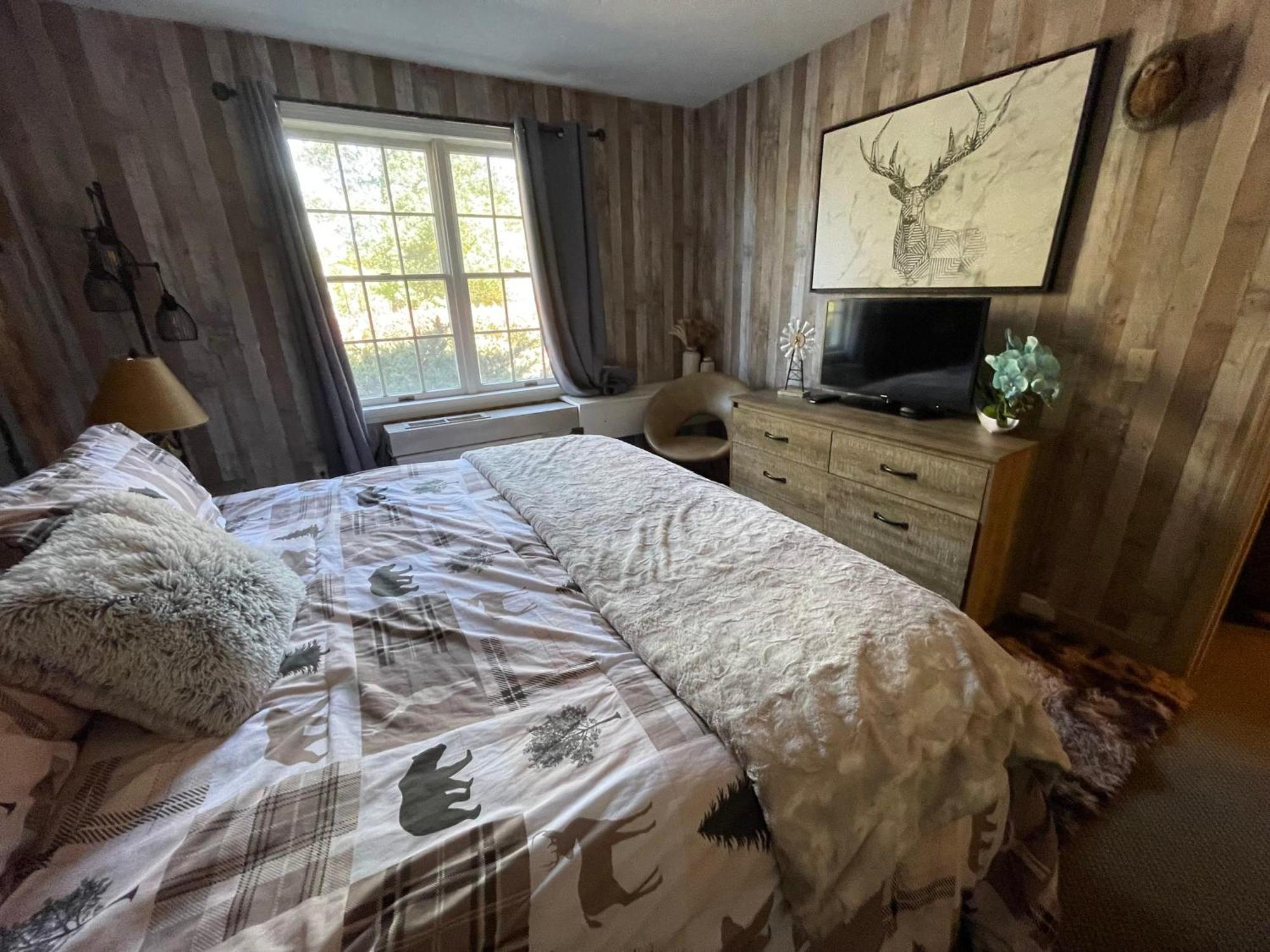 Gorgeous 1St Fl Mtn View Jiminy Suite Sleeps 4 Ski On Off Hancock Eksteriør billede